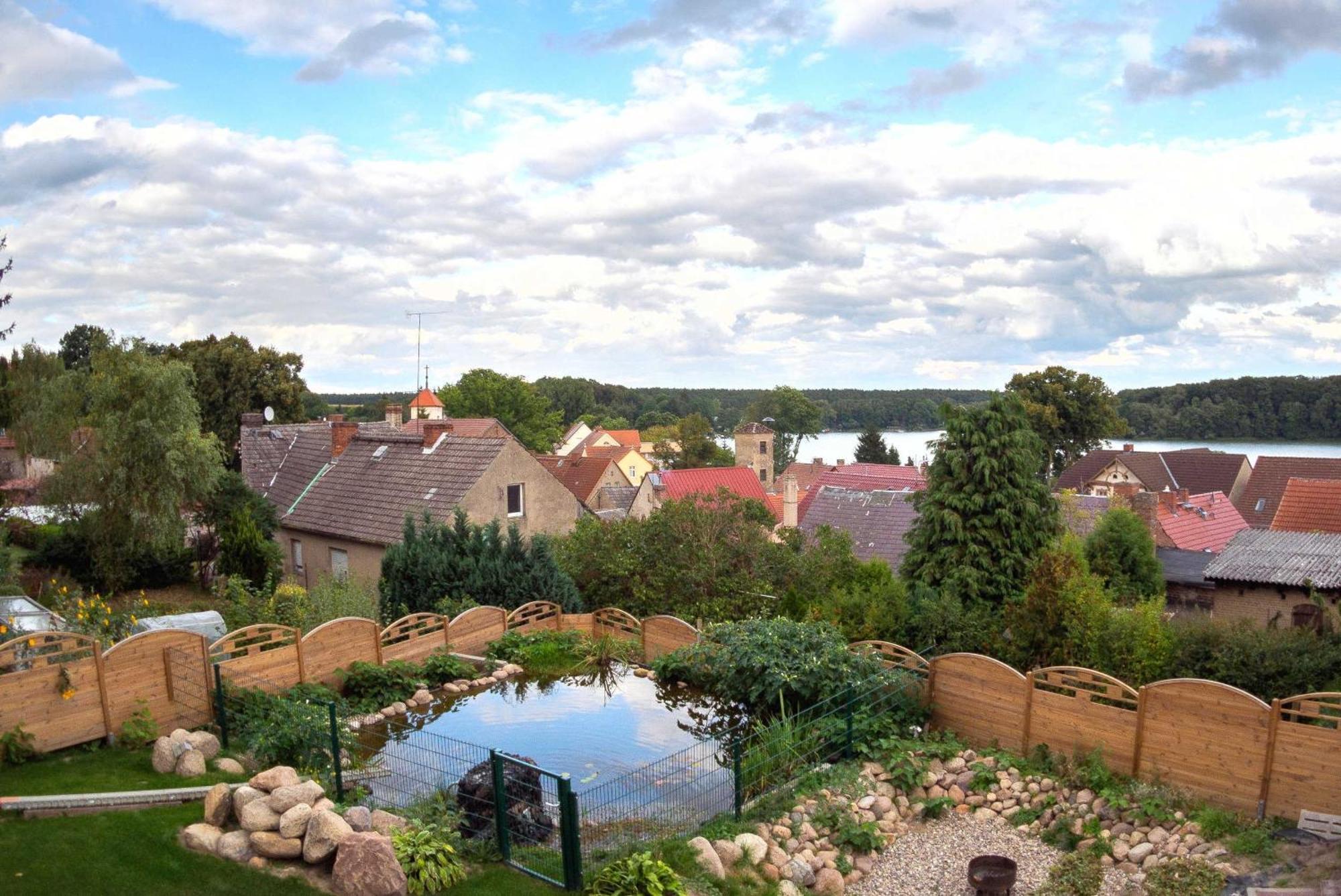 Ferienwohnung Mit Seeblick Rheinsberg Exteriör bild